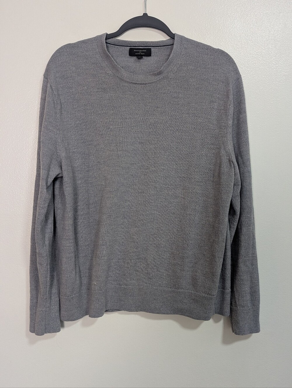 Banana Republic Factory Size Large Gray 100% Merino Wool Crewneck Sweater